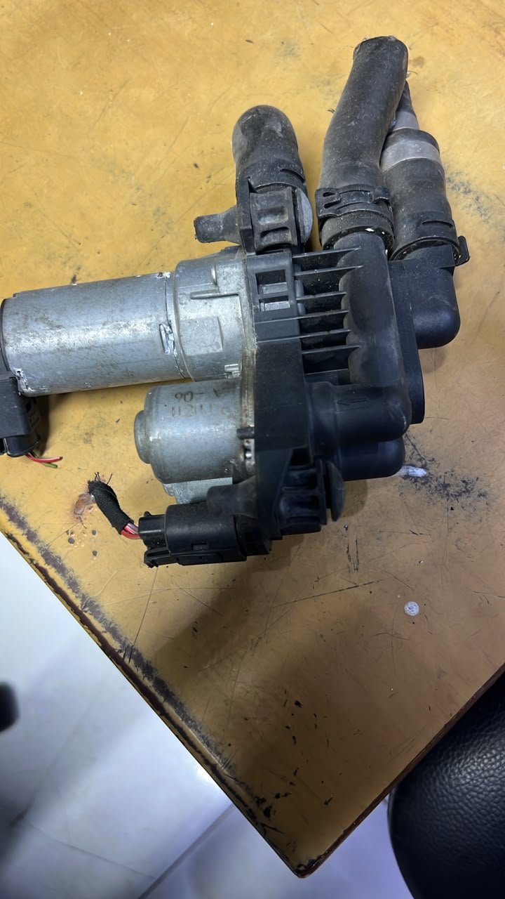 Water Pump S-Class 2003-2006